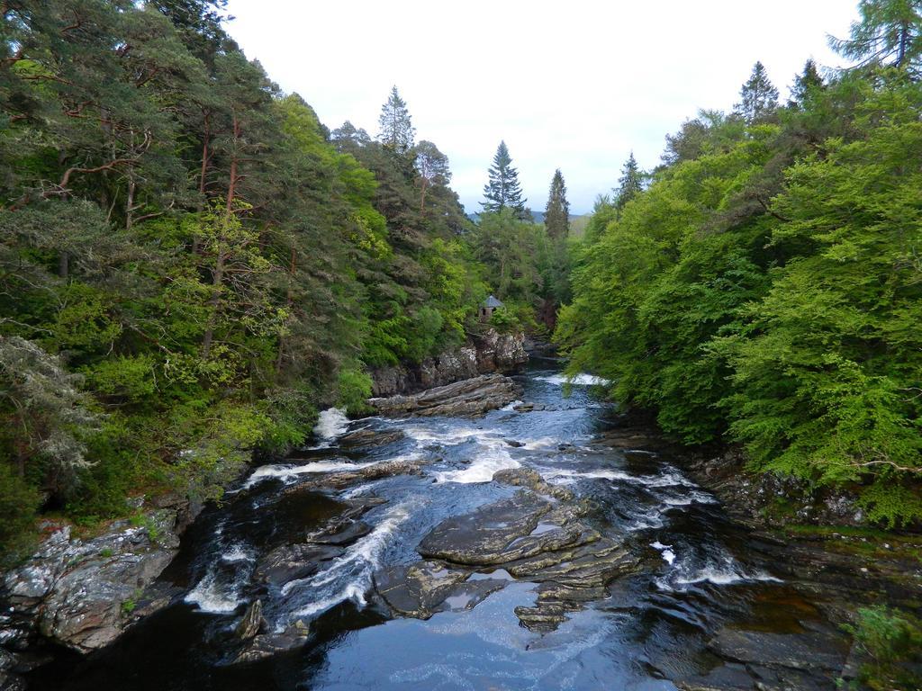 Forest Glen Holiday Park Invermoriston Exterior foto